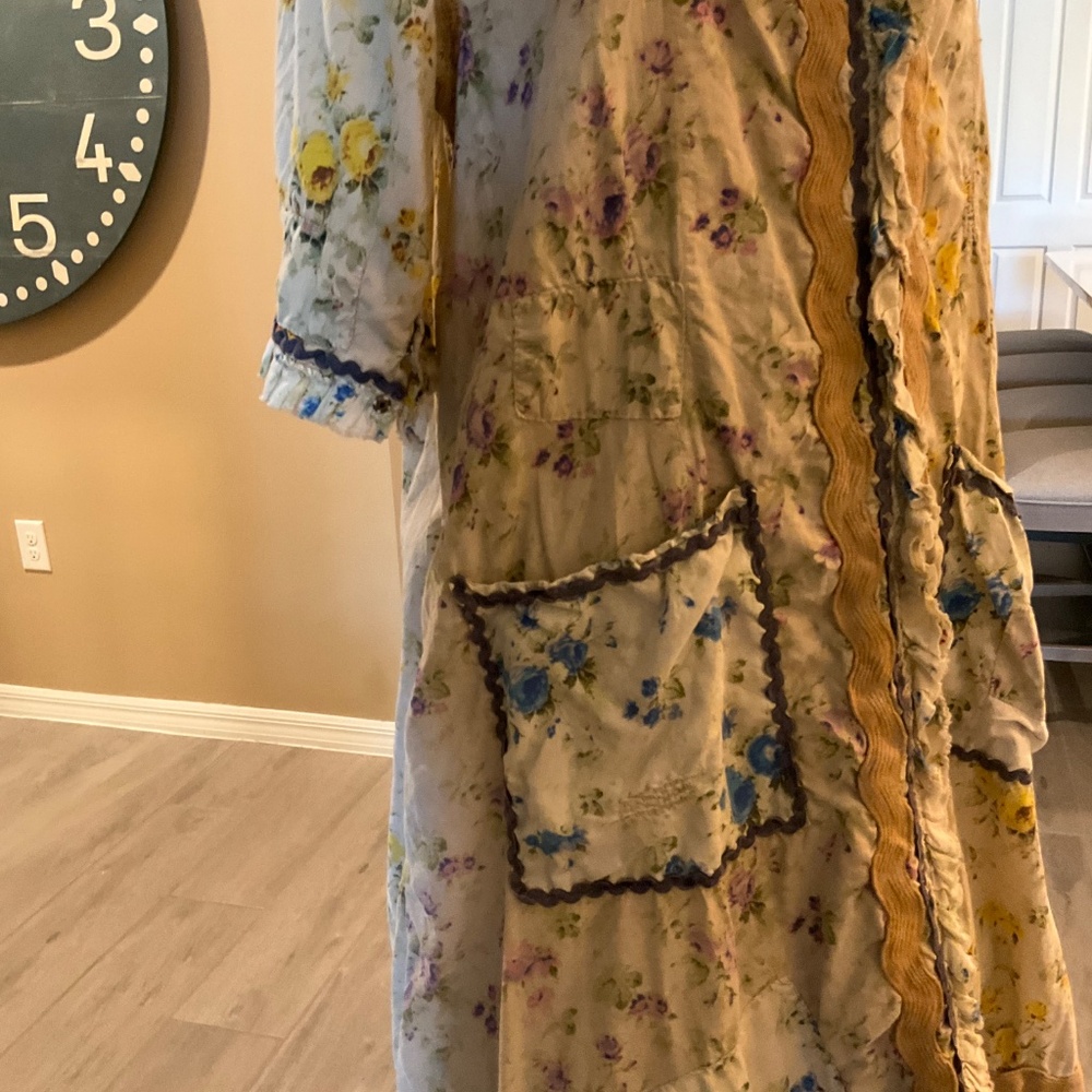 Magnolia Pearl Sipsey Smock Dress - Picture 5 of 6